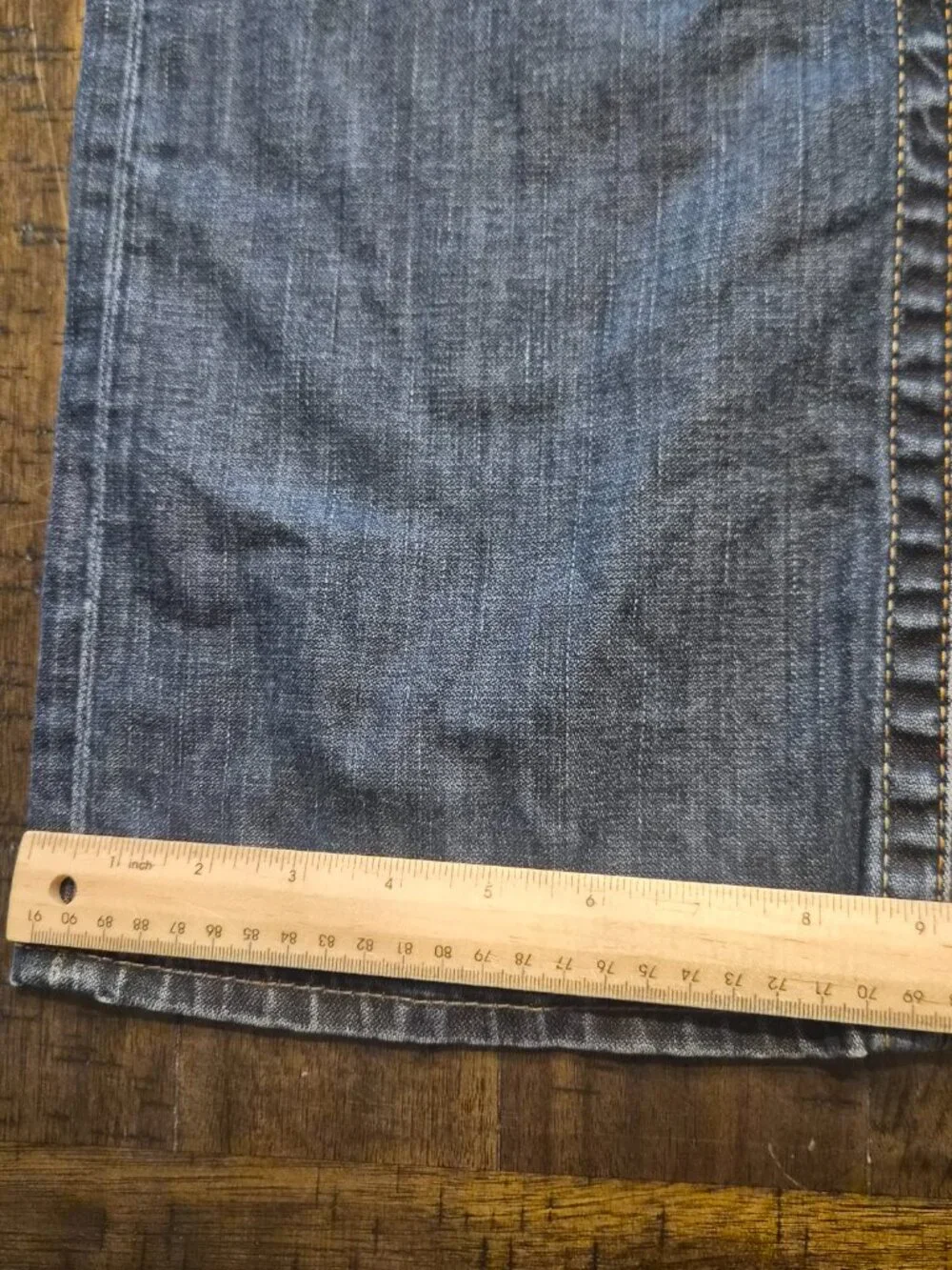 True Religion Mens Jeans Straight  Flap Size 38 X 36 Distressed Braid G678